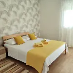 Apartamento Mila A1a, A1b & A2 Trogir